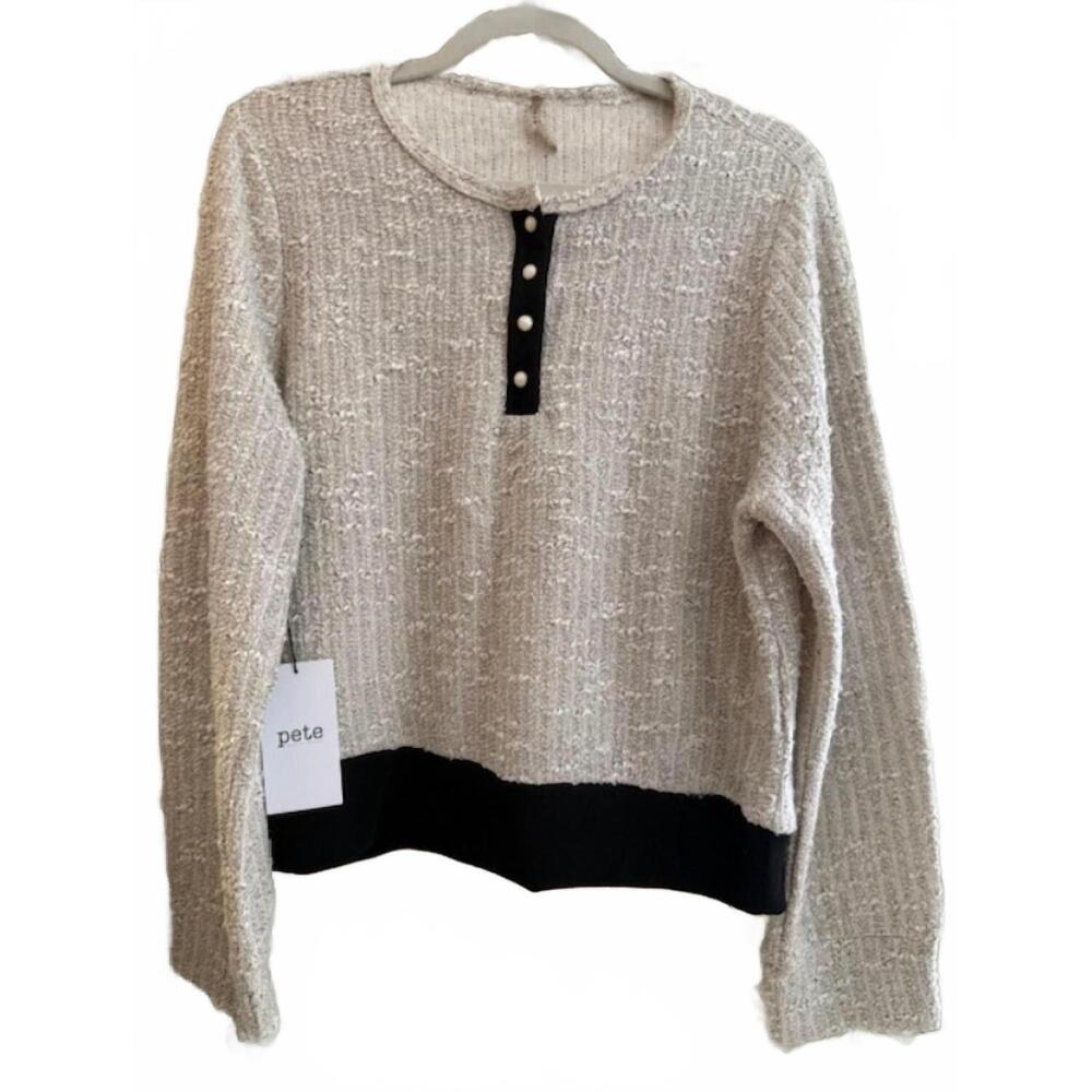 NEW PETE women's contrasting snap sweater in cream